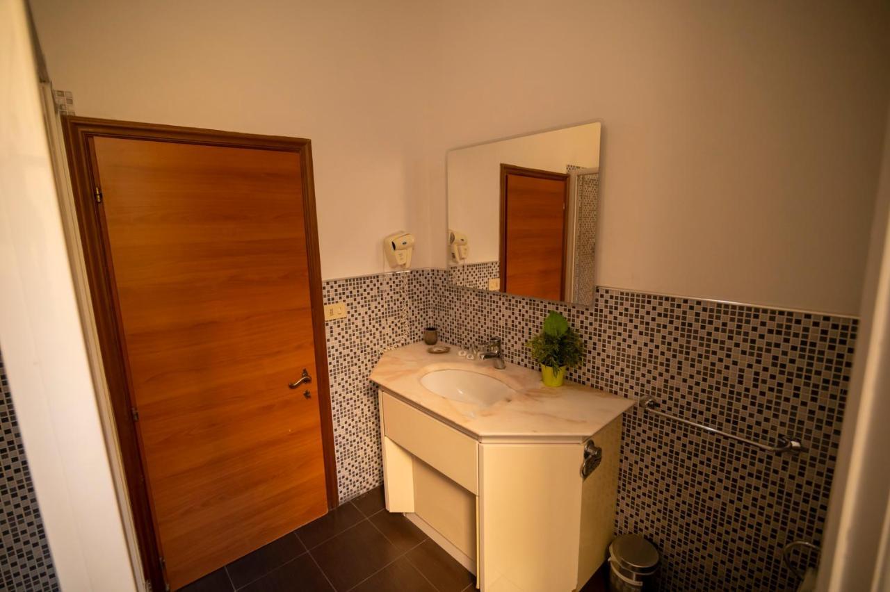 Le Stanze Dei Ghibellini Bed & Breakfast Флоренция Екстериор снимка